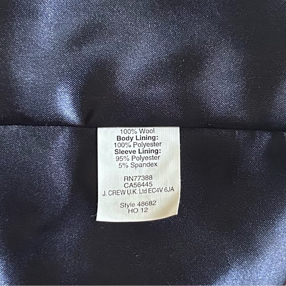 LIKE NEW J. CREW PURPLE WOOL SCHOOLBOY BLAZER (ORIGINAL) - SIZE 2 - Picture 12 of 12